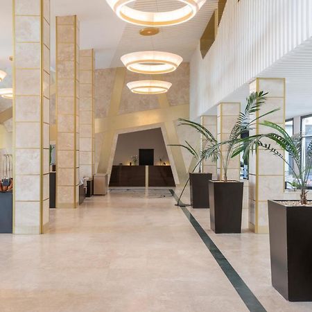 Radisson Blu Hotel NʼDjamena Εξωτερικό φωτογραφία